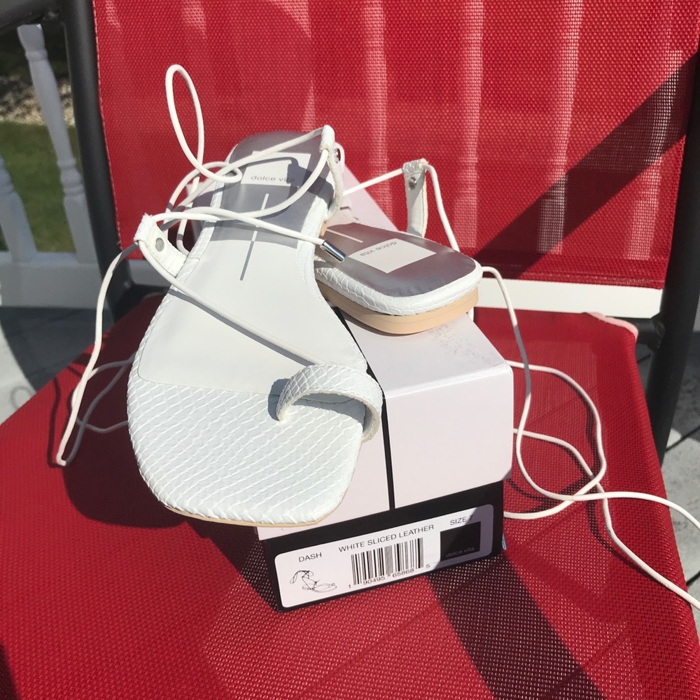 NWT White Leather Dolce Vita Dash Sandal - Picture 6 of 8